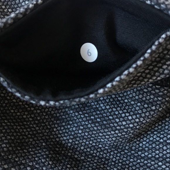 SOLD Lululemon Wunder Under Crop Diamond Jacquard - Picture 6 of 7